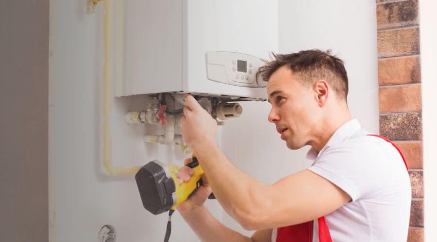 Expert burst pipe repair services in Tomahawk, KY